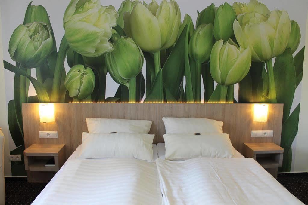 Pur Hotel Emlichheim エクステリア 写真